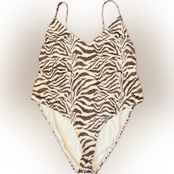 NWT Good American Zebra Print One-Piece Swimsuit - Picture 6 of 8